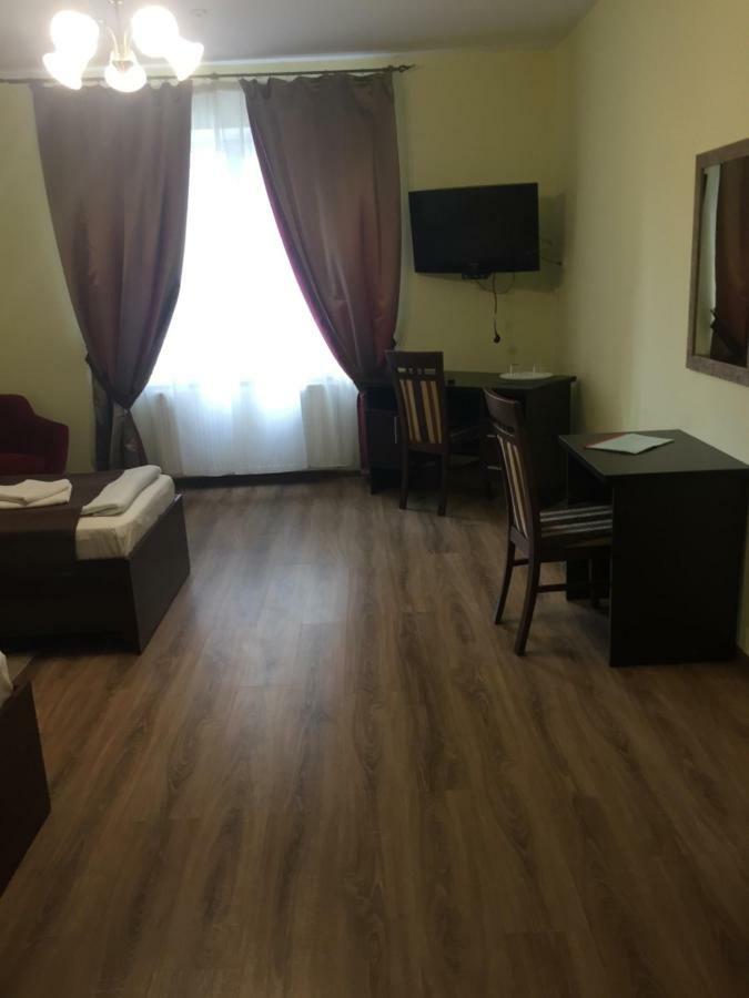 מלון Karpaty